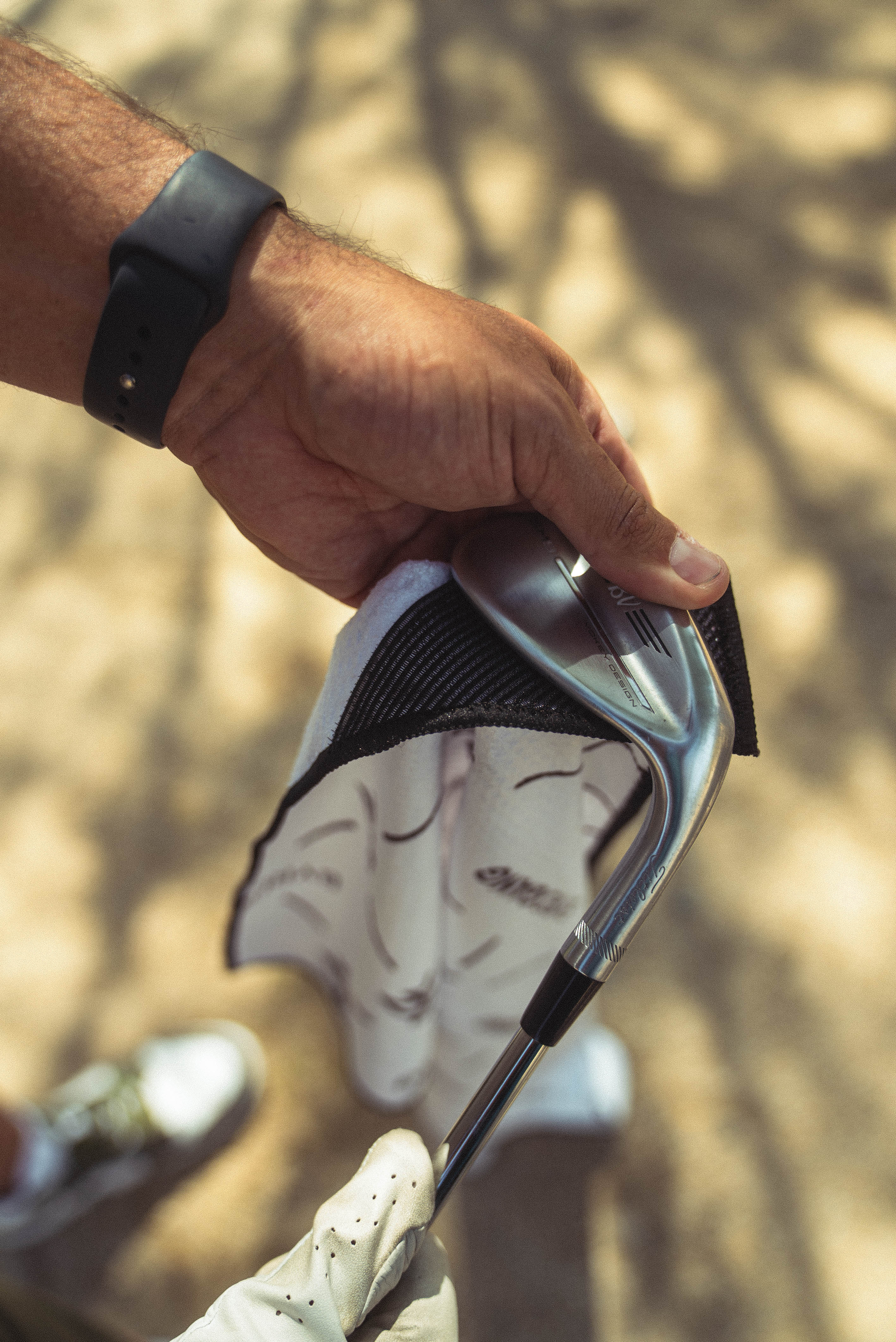 Towel + Club Scrubber - White